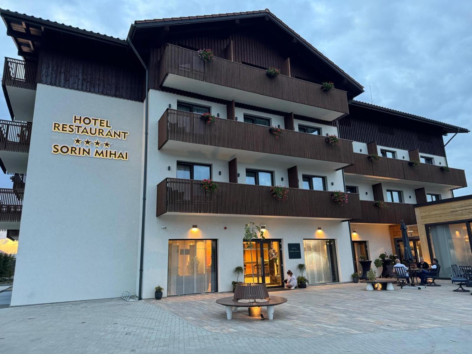 Hotel Sorin Mihai Cristian  Exterior foto